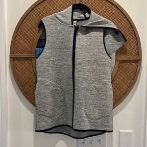 Lululemon vest